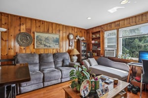 Phelps Ave-S0708-013.jpg