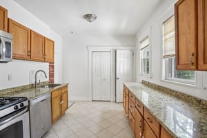 Phelps Ave-S0708-021.jpg
