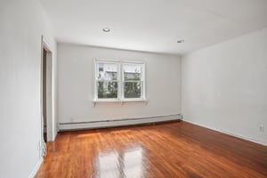 Phelps Ave-S0708-035.jpg