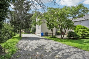 Phelps Ave-S0708-048.jpg