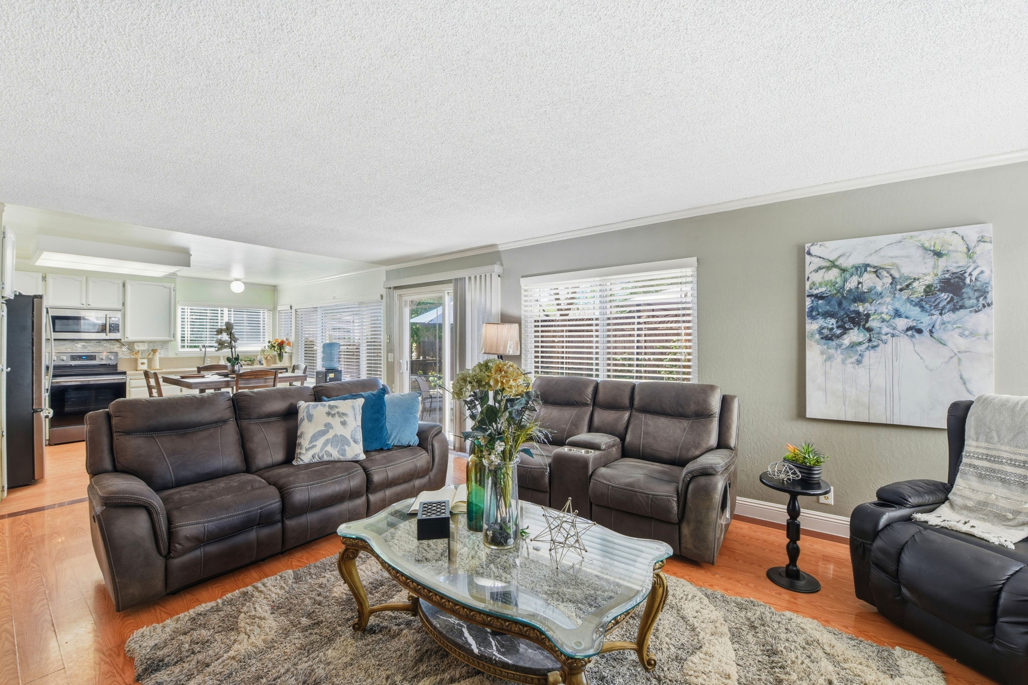 012_F8_147 Sweetberry Ct