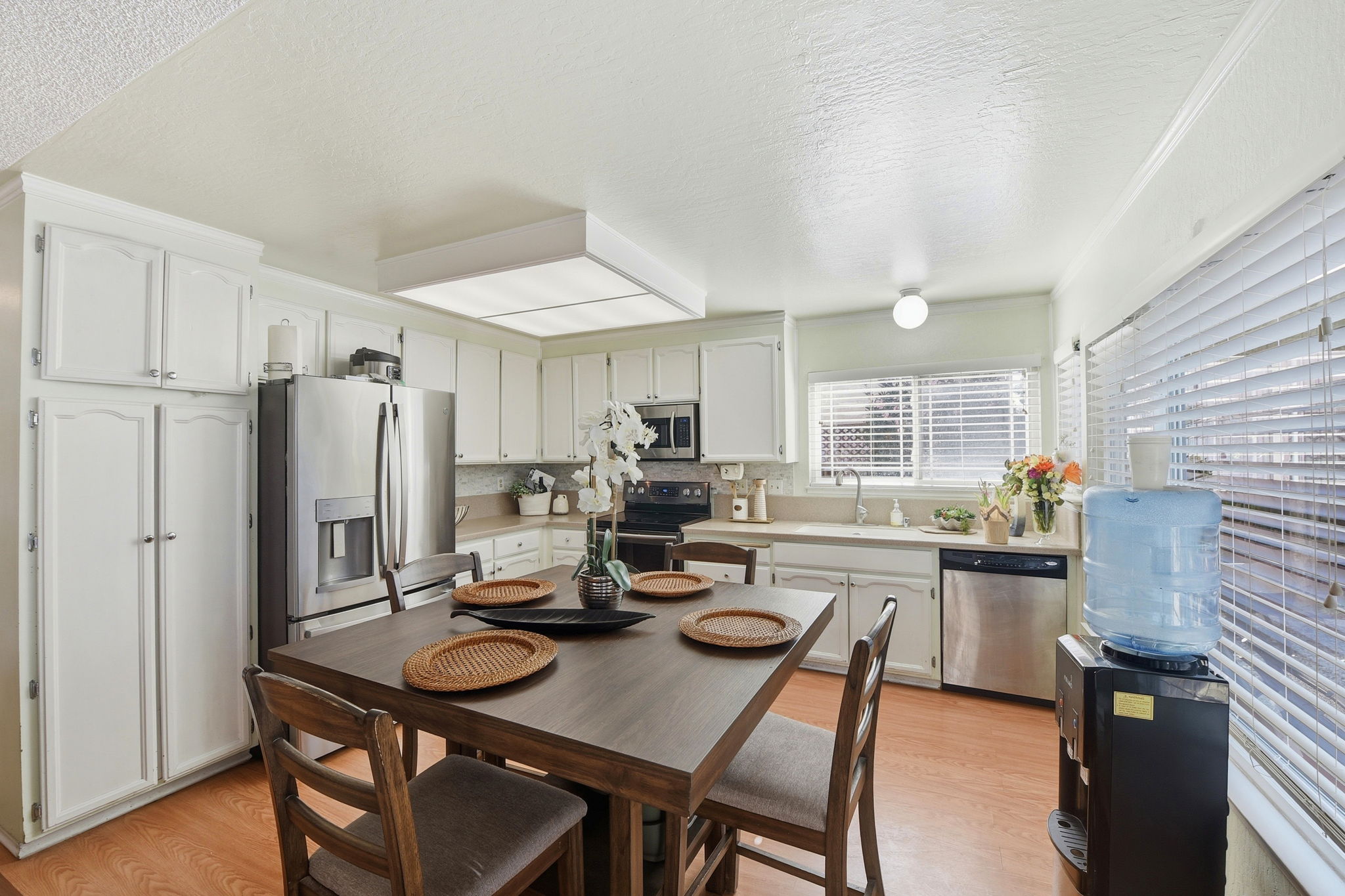 016_F8_147 Sweetberry Ct
