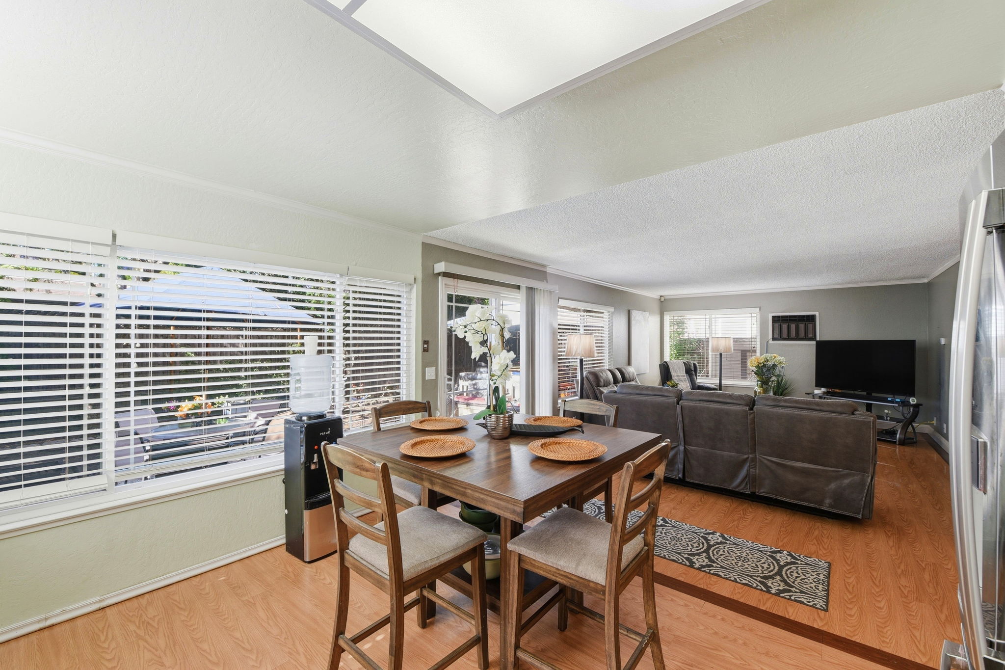018_F8_147 Sweetberry Ct