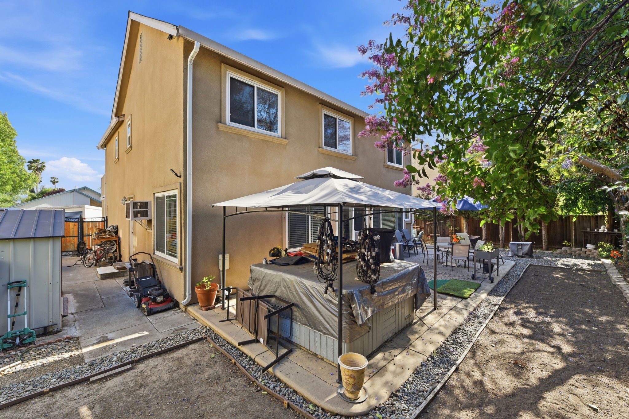 041_F8_147 Sweetberry Ct