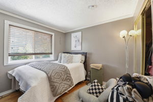 029_F8_147 Sweetberry Ct