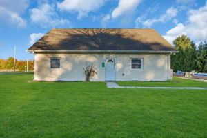  Photo 30