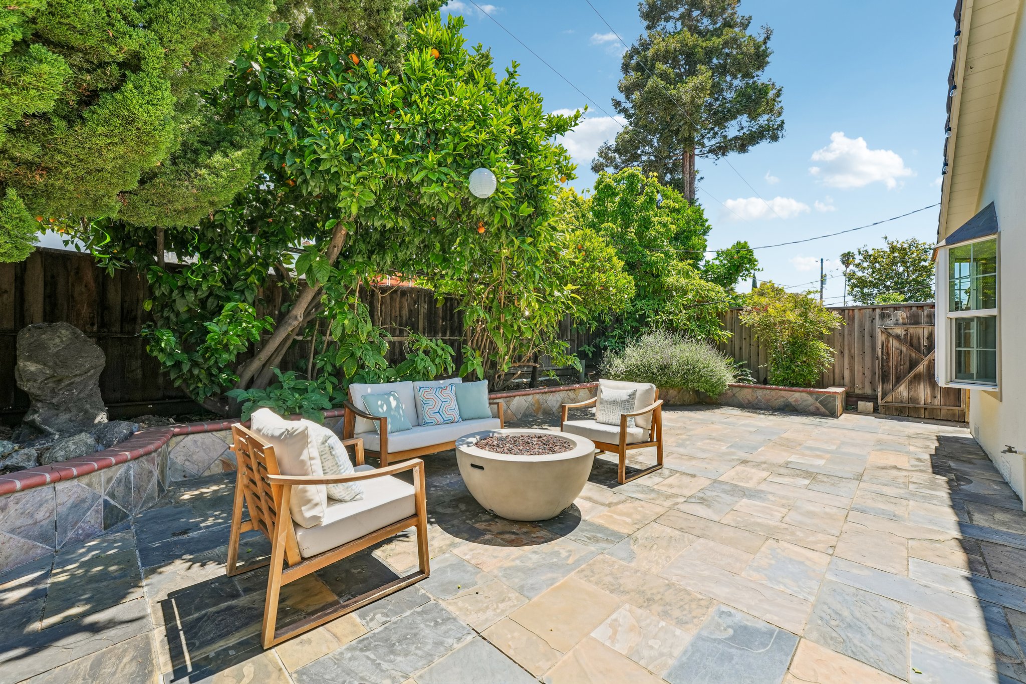 Caliente Way-S1505-055.jpg