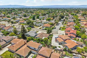 Caliente Way-S1505-075.jpg