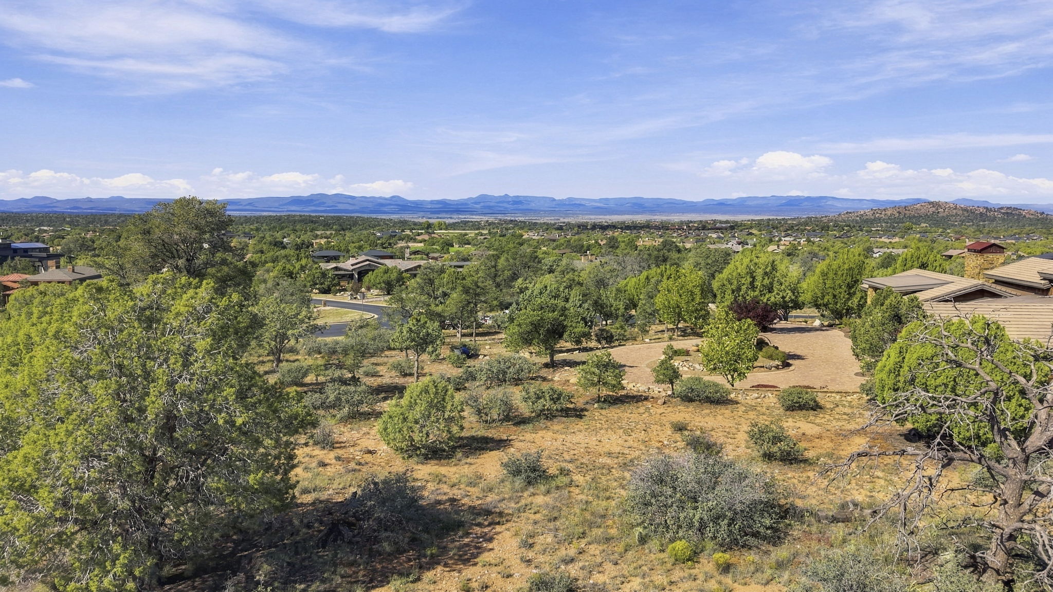 Lot Photo 3