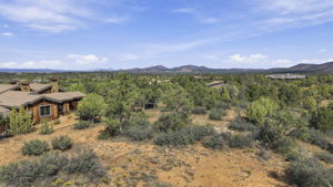 Lot Photo 2