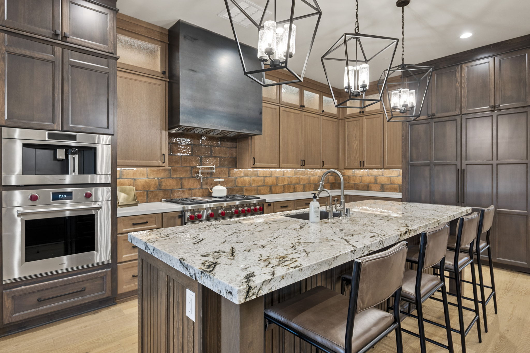 Kitchen 7