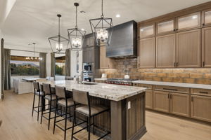 Kitchen 8