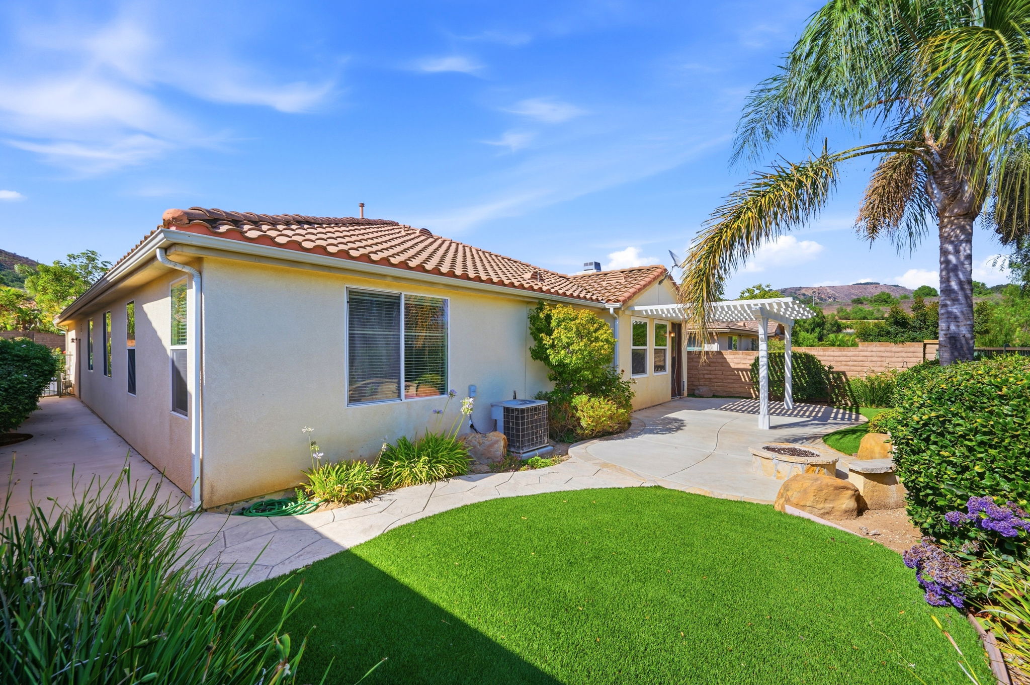 044_F8_14706 Corkwood Dr