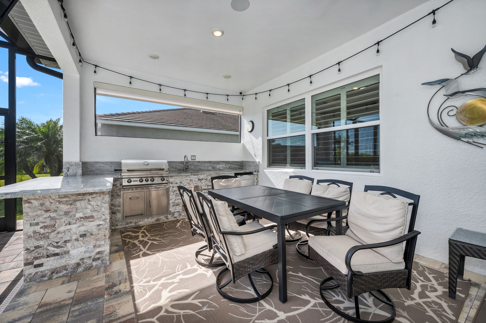 Outdoor Kitchen