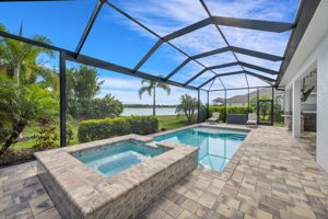 Lanai/Pool - Lake View