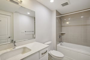 Beacon St 2-033.jpg