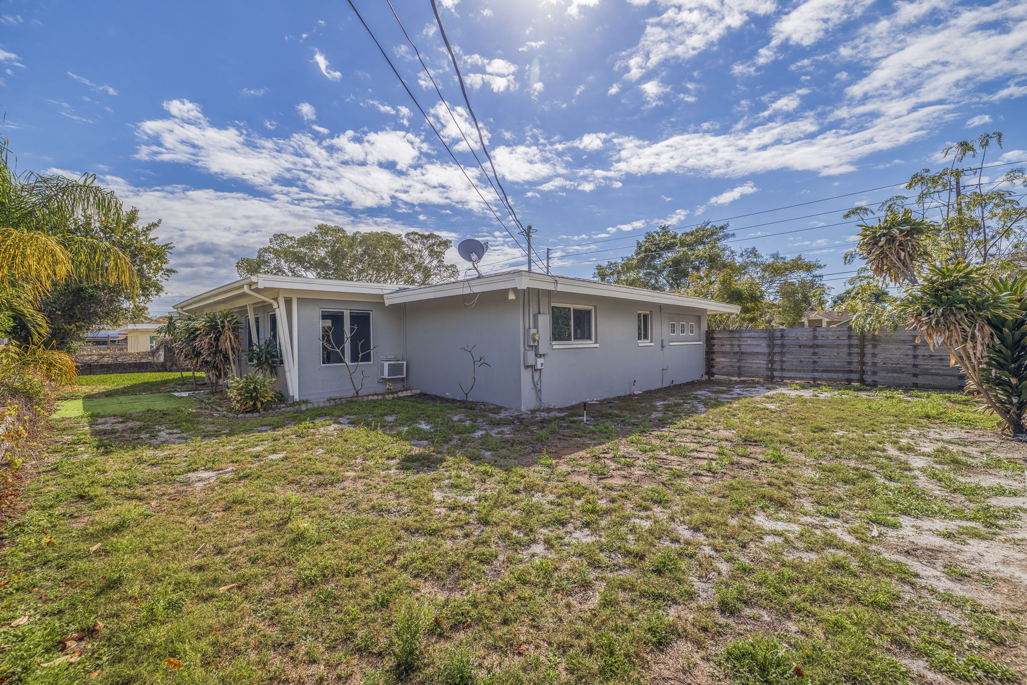 AB3_1471 Pinellas Point Dr S-35