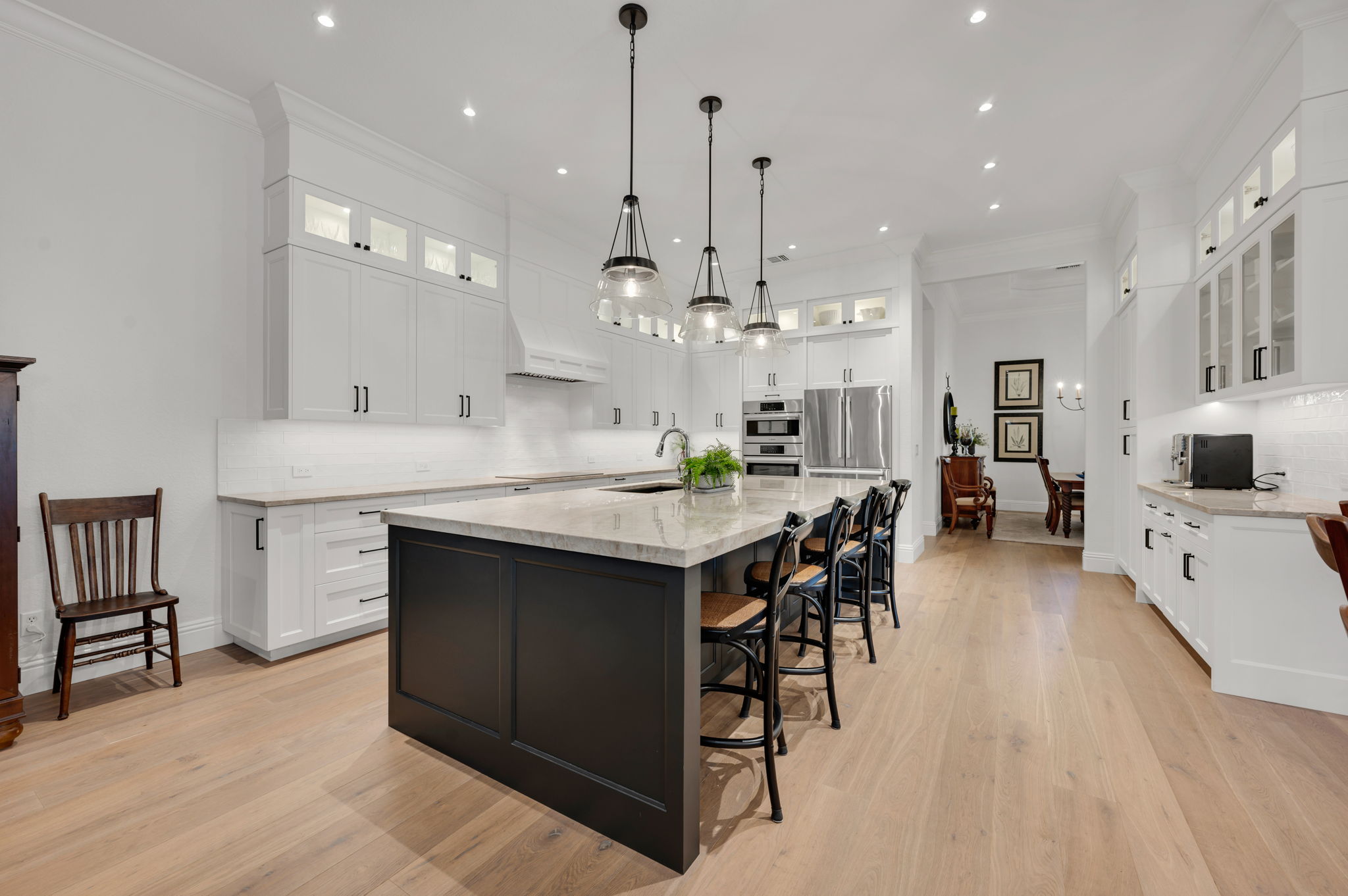 Breakfast Bar - Kitchen