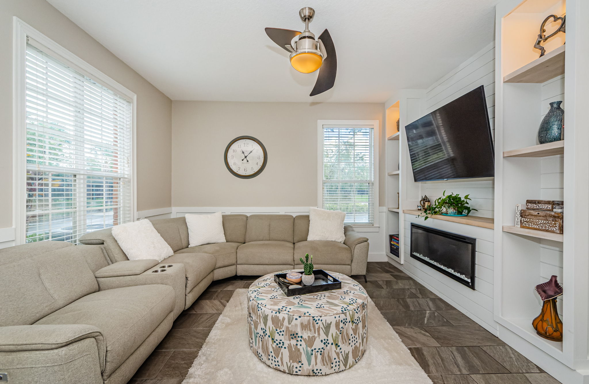 Family Room 1A