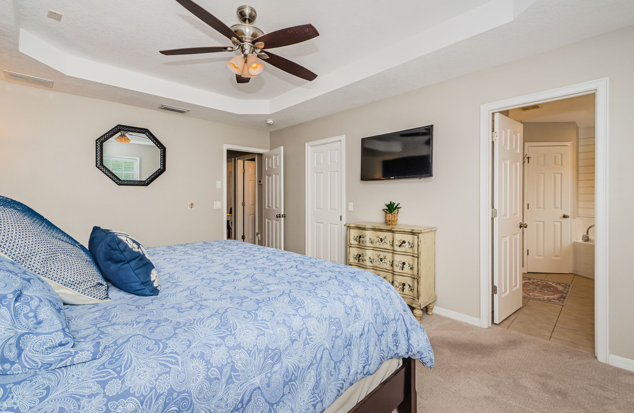Upstairs Primary Bedroom 1B