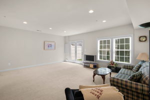 14731 Wootton Crossing Ct, Rockville, MD 20850, USA Photo 31