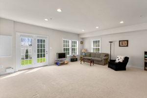 14731 Wootton Crossing Ct, Rockville, MD 20850, USA Photo 32