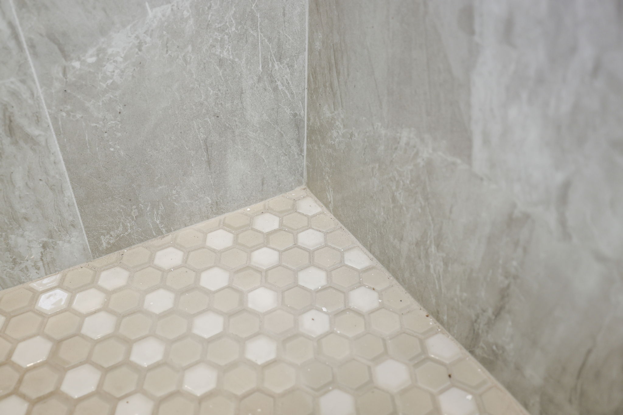 Bathroom 1 CU - 495A9914