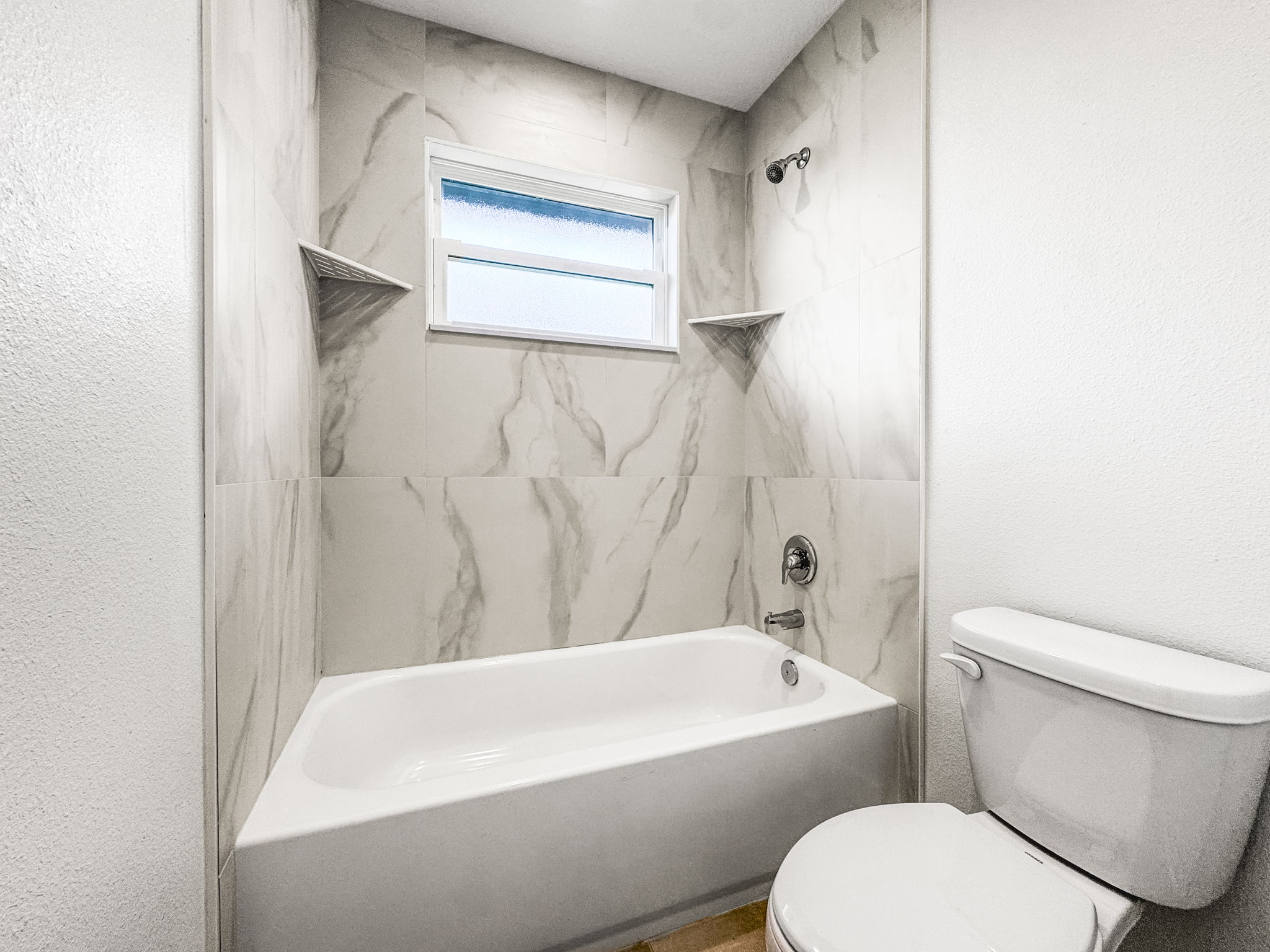 Bathroom 3 - IMG_7828