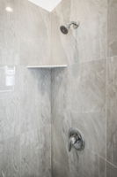 Bathroom 1 CU - 495A9912