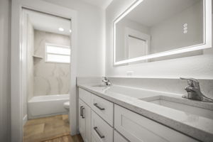 Bathroom 3 - 495A9938