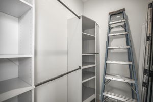 BR1 Closet - 495A9919