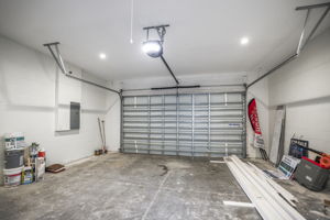Garage - 495A0010
