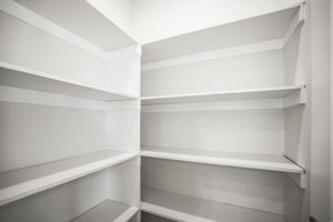 Kitchen Pantry - 495A9987