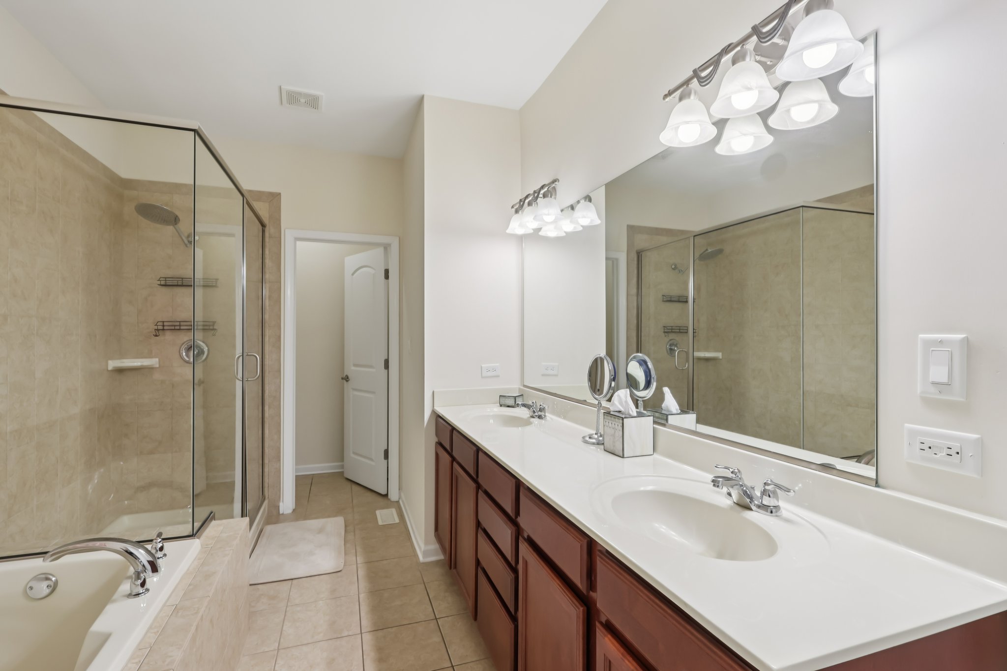 S Aster Ln-S1902-021.jpg