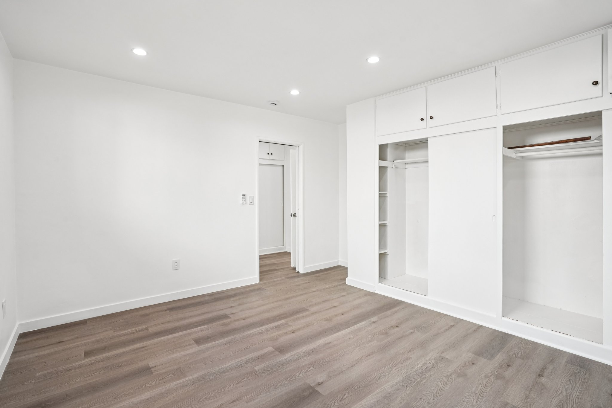 Allen Ave-S2112-016.jpg