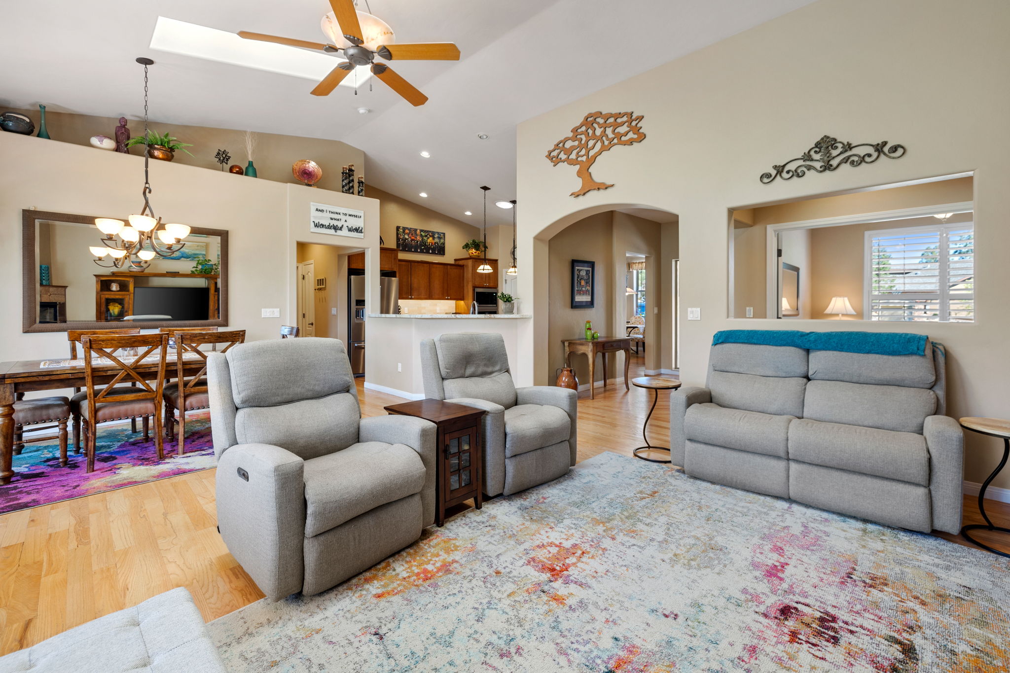 Living Room (4)