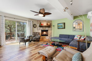 Family Room (1)