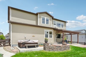 Back Patio w/ Hot Tub, Fire Pit and Covered Patio