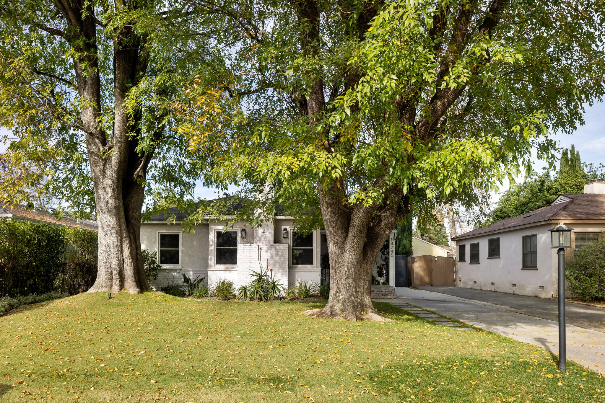 14745 Cumpston Street -1