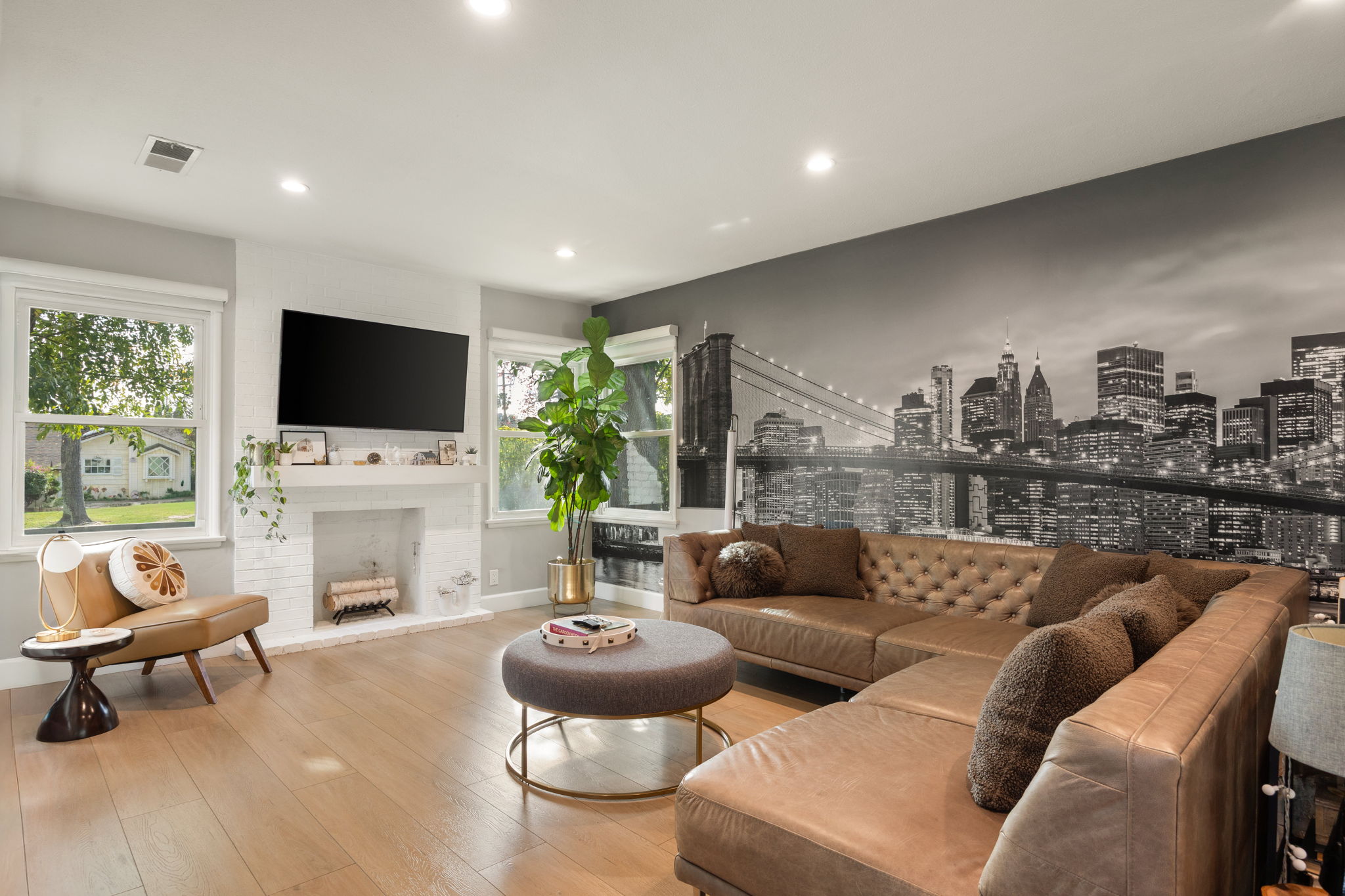 14745 Cumpston Street -4