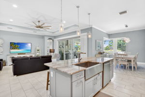 Kitchen 4