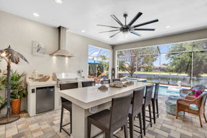 Outdoor Dining Room