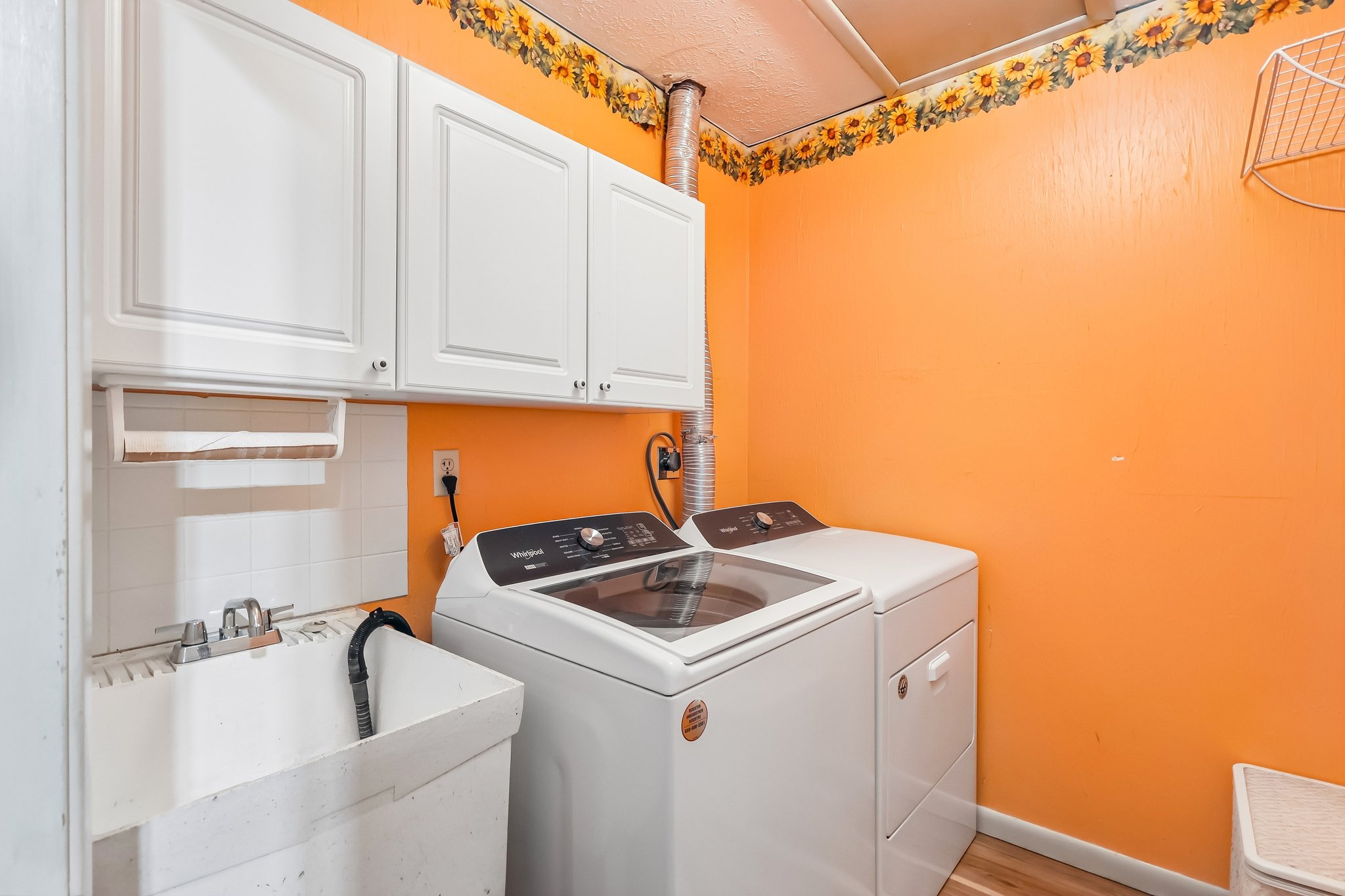 Hartford Trl-S2504-014.jpg