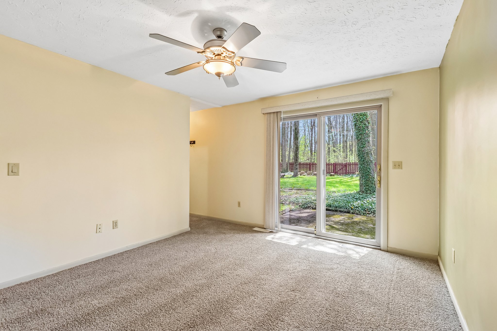 Hartford Trl-S2504-016.jpg