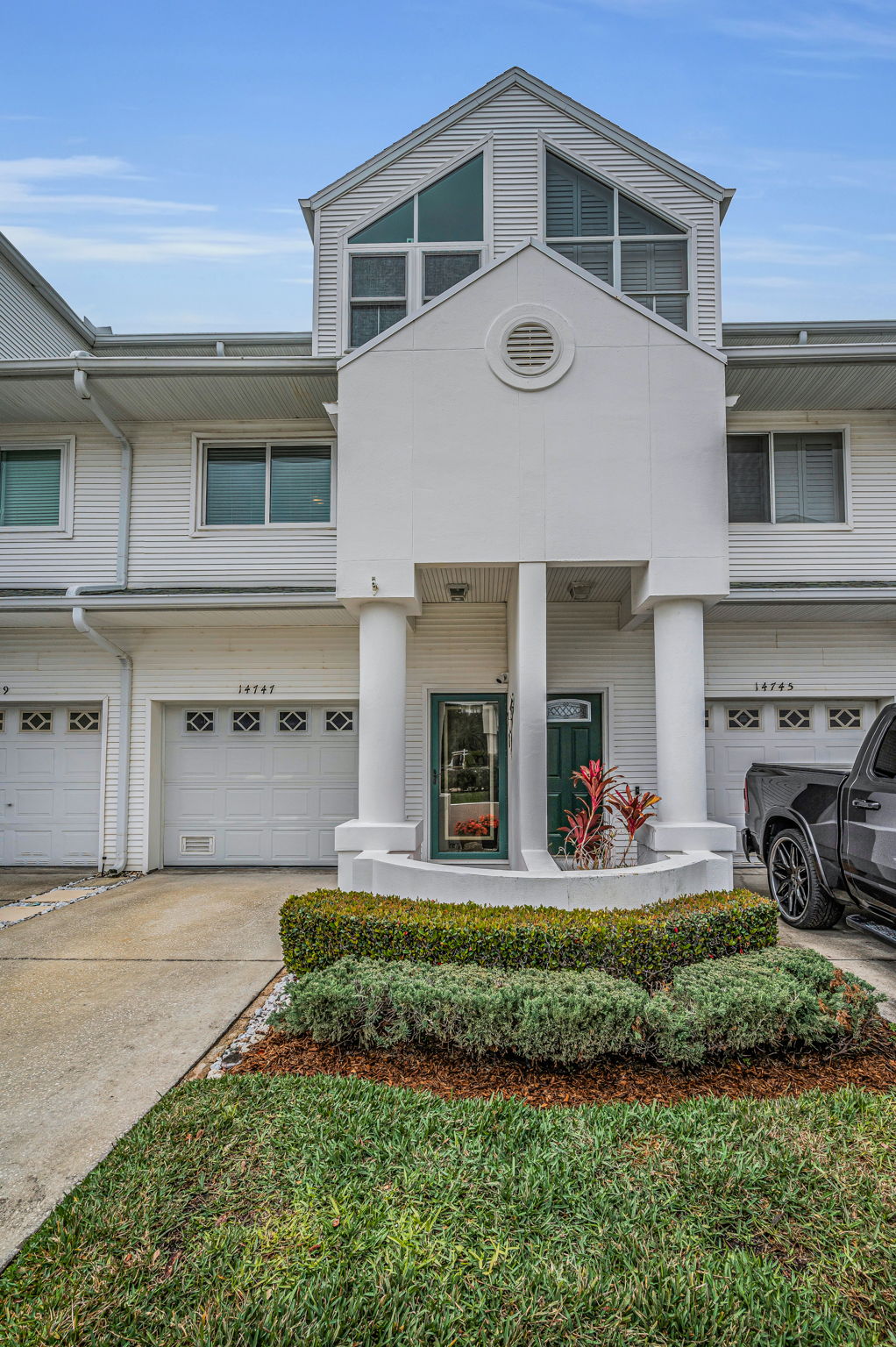 Front Exterior2