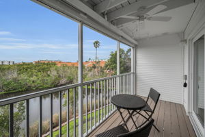 Living Room Balcony2