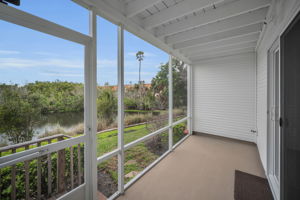 Lower Level Lanai2