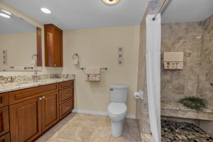 Upper Level Master Bathroom1a