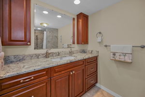 Upper Level Master Bathroom1d