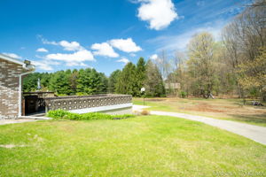  Photo 44